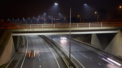 Autopista A5, en Tamworth, alumbrada por iluminación mediante LED de Philips