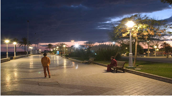 Paseo iluminado para una sensación más sostenible