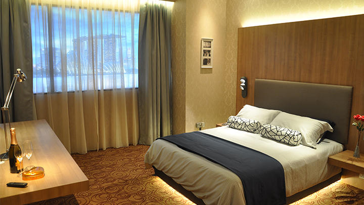Iluminación para hoteles: el sistema RoomFlex de Philips Lighting ofrece un completo sistema de control inteligente de habitaciones.