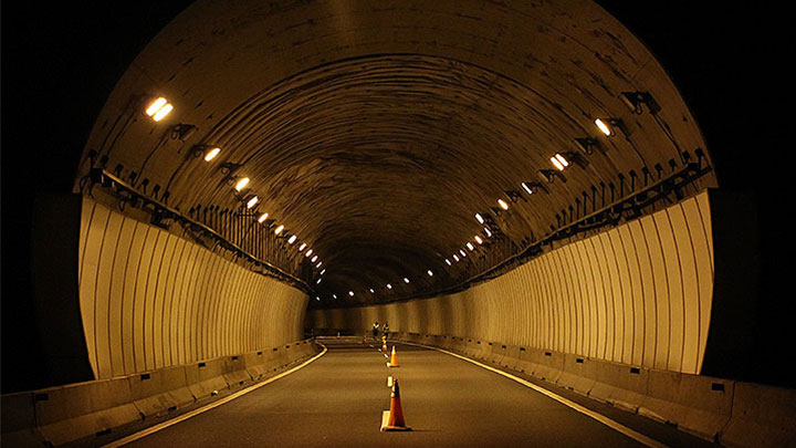 Caso práctico túnel de Legorreta, iluminación LED, Philips Lighting, iluminación para túneles, túnel, Gipuzkoa, autovía A1, Diputación Foral de Gipuzkoa, ClearFlood, UTE Miramon, luminarias LED, lámparas LED
